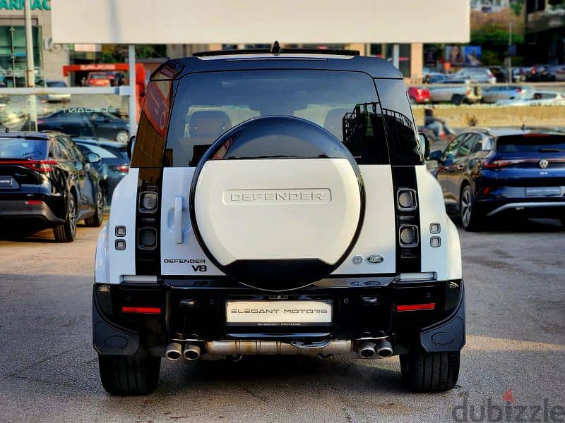 Land Rover Defender V8 with 4000km mileage, one owner 3