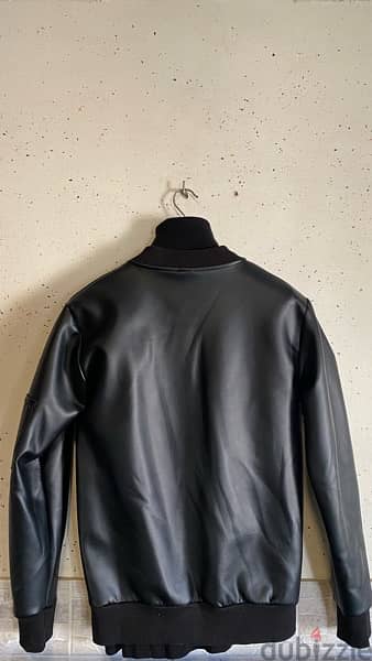 leather jacket copy A size L brand like new delivery available 1