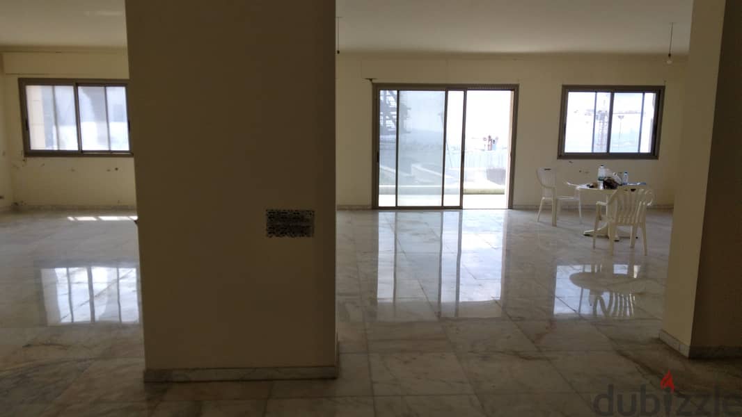 L11065-450 SQM Office for Rent in Aoukar 2