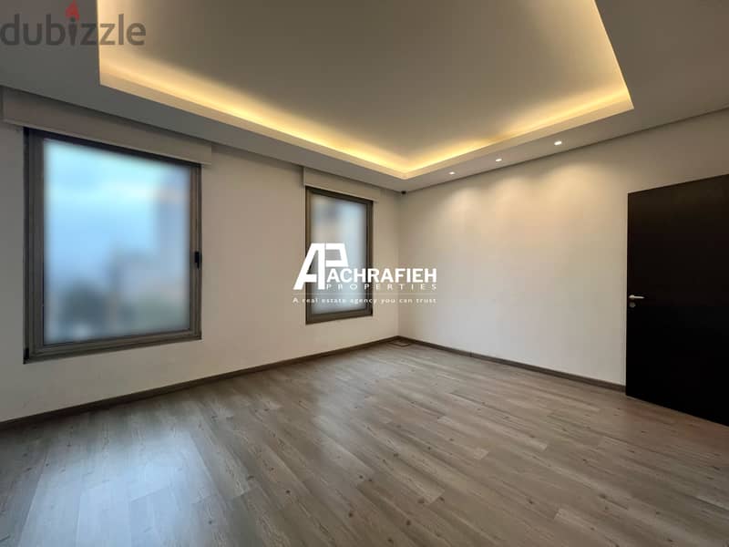 Office For Rent In Achrafieh - مكتب للإجار في الأشرفية 6