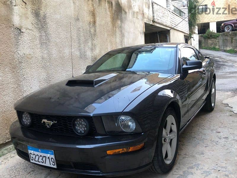 Ford mustang 0