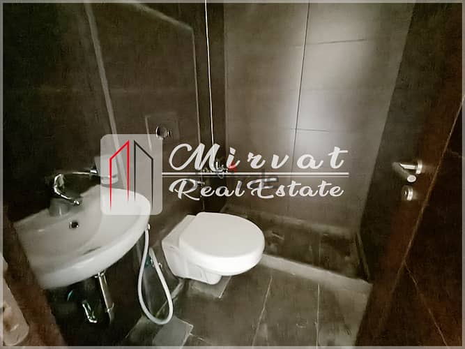 120sqm New Apartment for Sale Achrafieh 220,000$|with Balcony 9