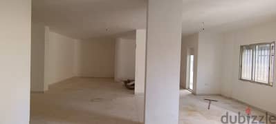 L11584-150 sqm Warehouse for Rent in Zouk Mikael
