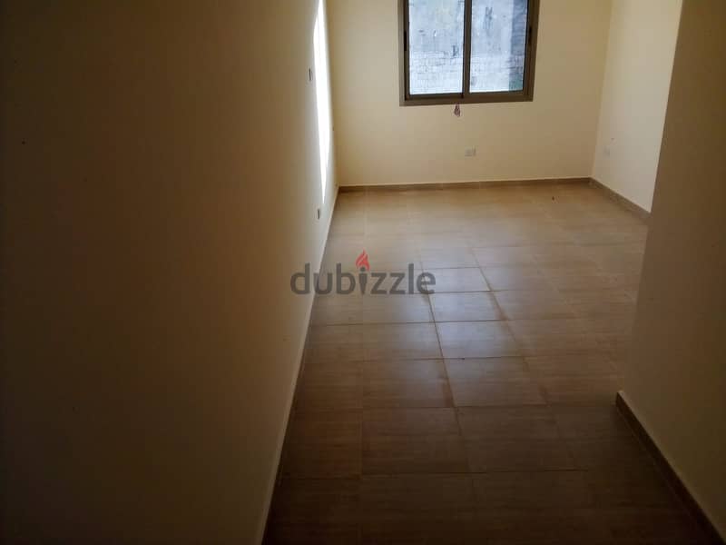 135 Sqm + 135 Sqm roof for rent in Wadi Chahrour with open view 10