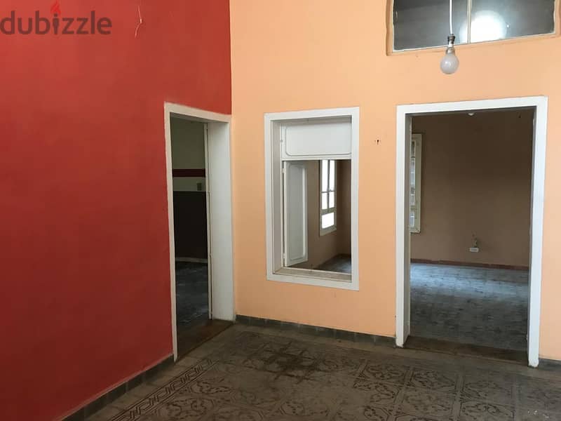 L04608-Traditional House For Rent with Land in Gemmayze 2