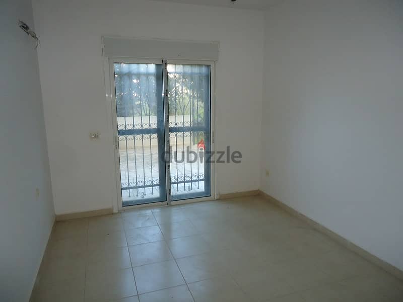 Apartment for sale in Mansourieh شقة للبيع في المنصورية 18