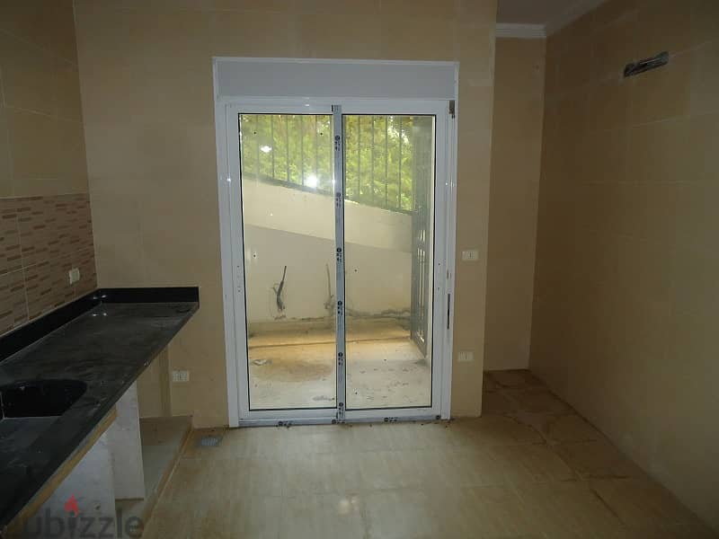 Apartment for sale in Mansourieh شقة للبيع في المنصورية 4