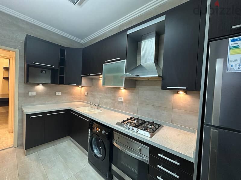 Cozy apartment for rent in Sanayehشقة مفروشة للاجار في صنايع 4