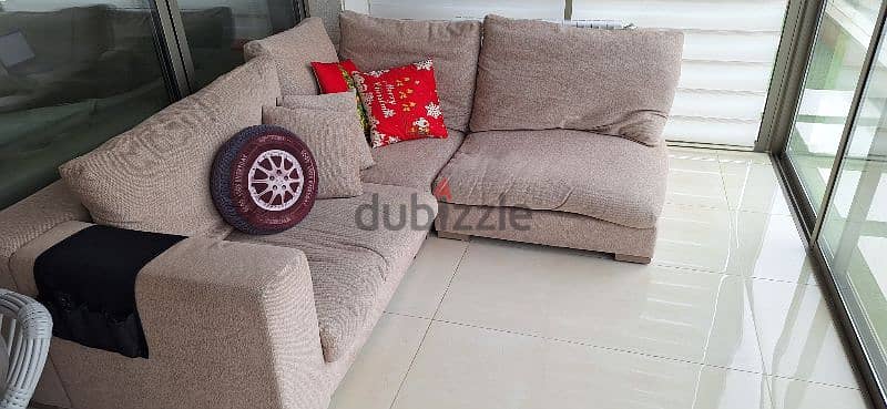 L shape sofa 0