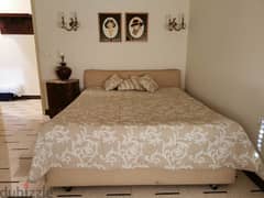 Wonderful deal ashrafieh 230m 3 bed delux just 1200$ 0