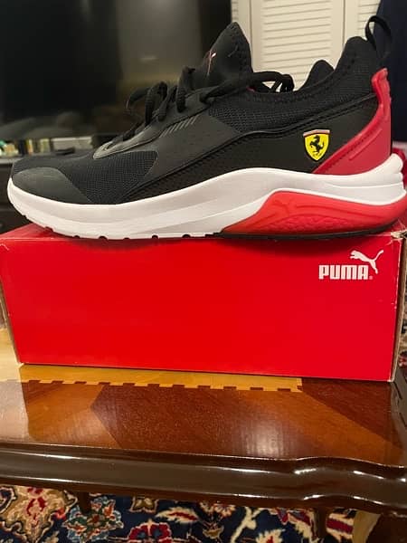 PUMA Unisex Scuderia Ferrari Electron E Pro Motorsport Shoes (Black) 1