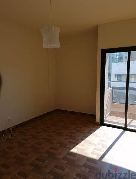 Zouk Mosbeh 190m 3 bed for 500$ nice apartment 0