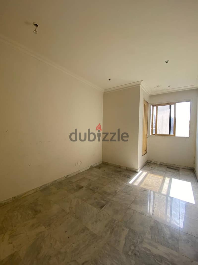 SANAYEH GOOD LOCATION WITH VIEW (200SQ) 3 BEDROOMS , (BT-743) 5