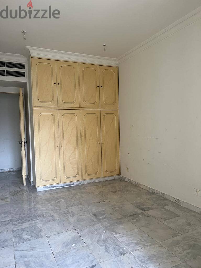 SANAYEH GOOD LOCATION WITH VIEW (200SQ) 3 BEDROOMS , (BT-743) 7