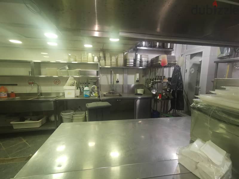 Full equipped kitchen in Nahr el mot for saleمطبخ مجهز بالكامل 1
