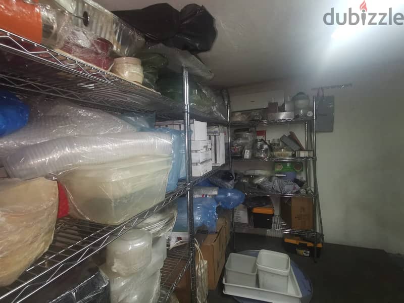 Full equipped kitchen in Nahr el mot for saleمطبخ مجهز بالكامل 4