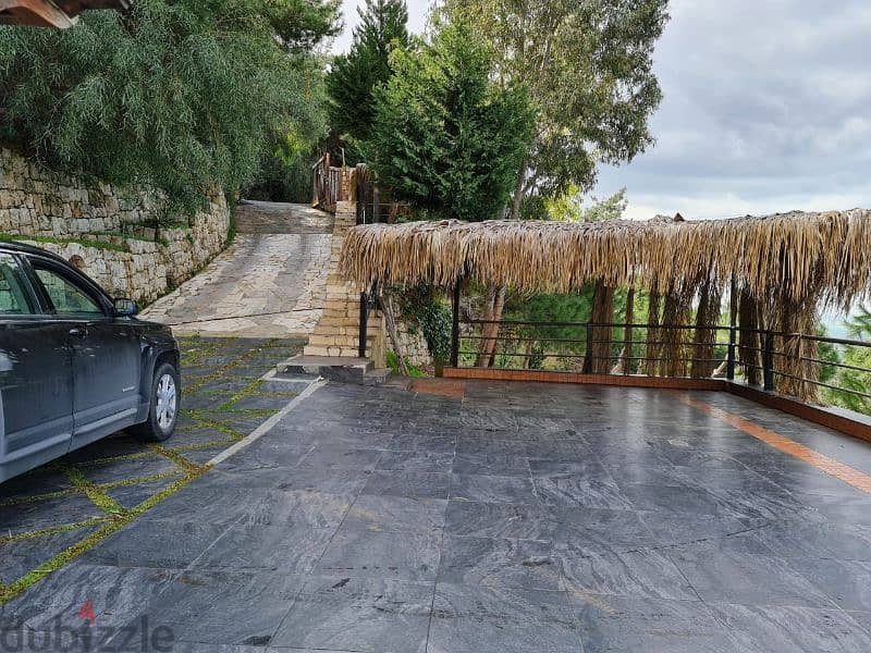 Villa for sale in Harissa فيلا للبيع في حريصا 5