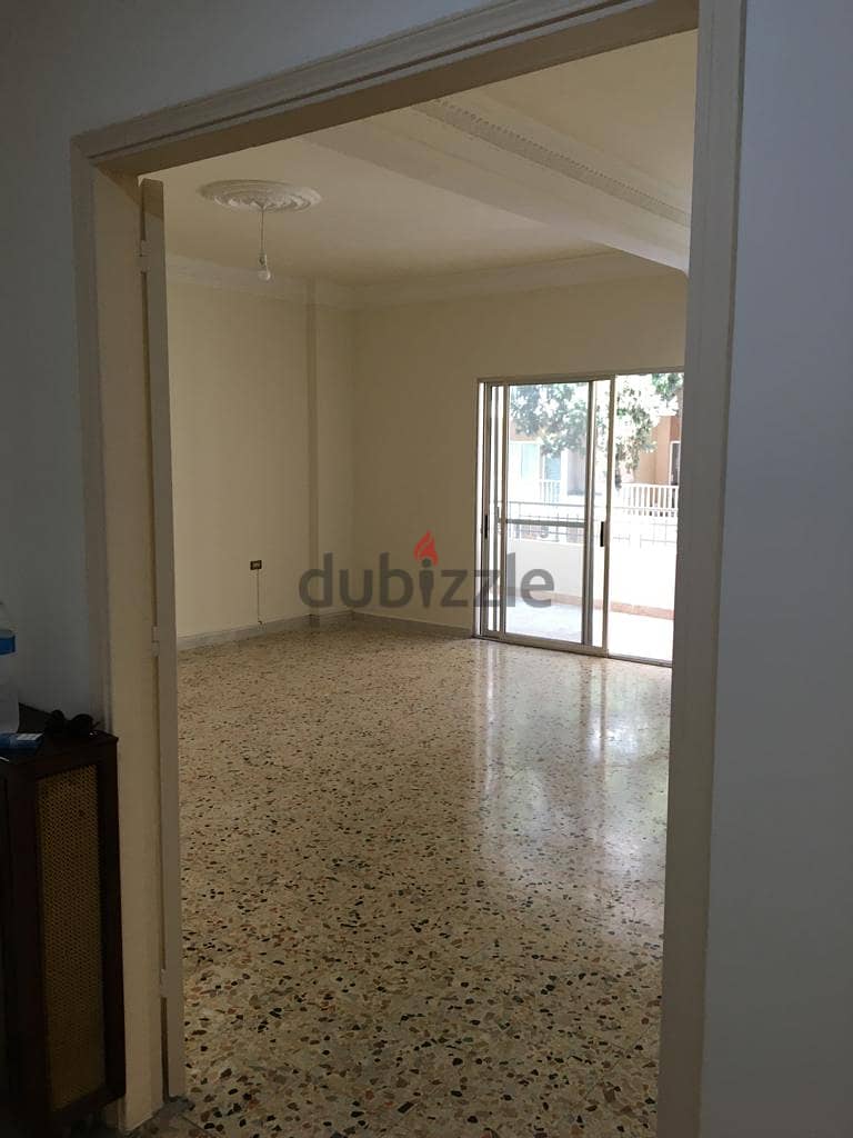 Apartment for rent in Achrafiehشقة في الاشرفية للايجار 16