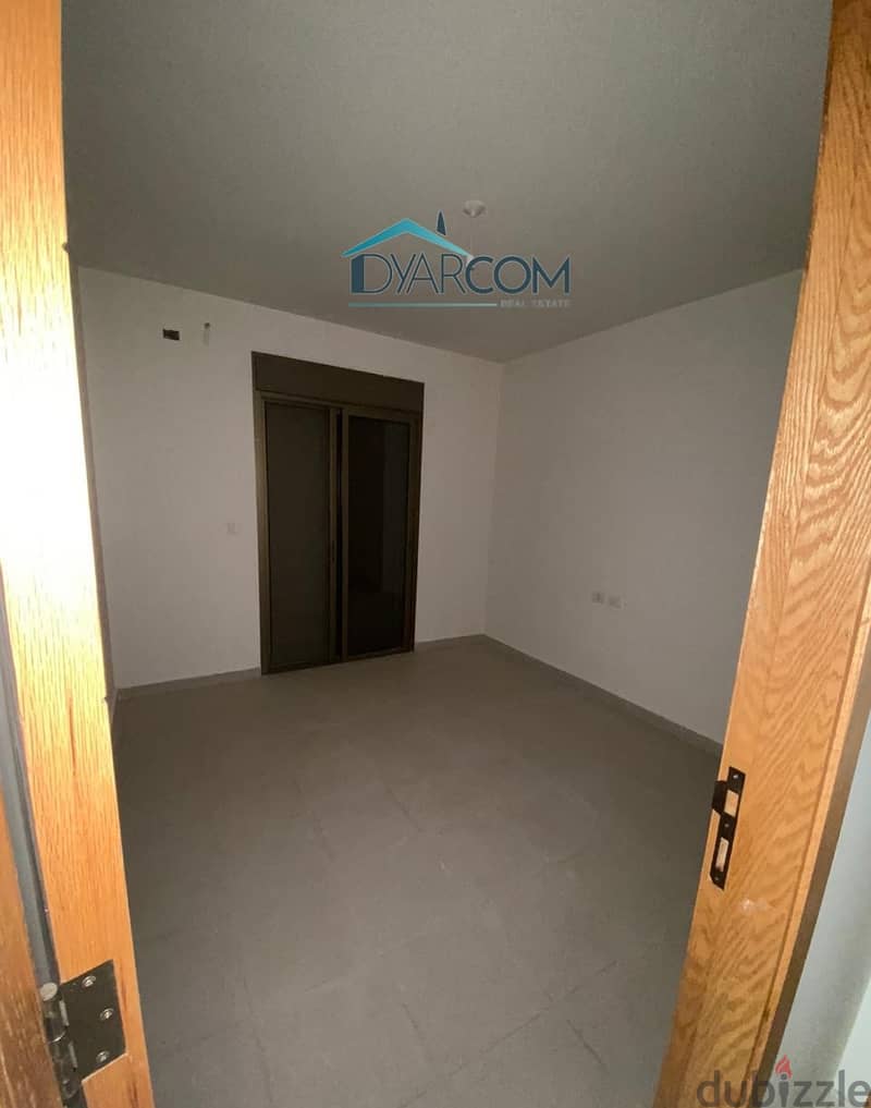 DY1409 - Naccache Apartment With Terrace For Sale! 5