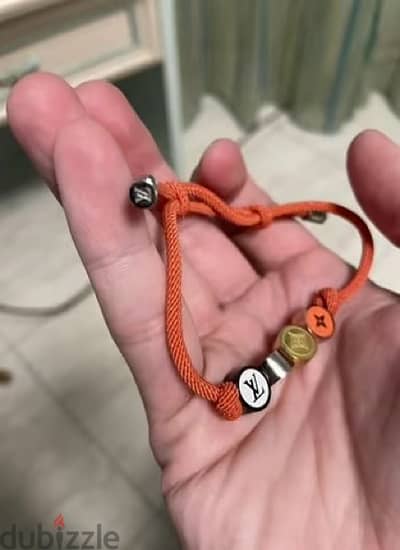 louis vuitton bracelet (lv)