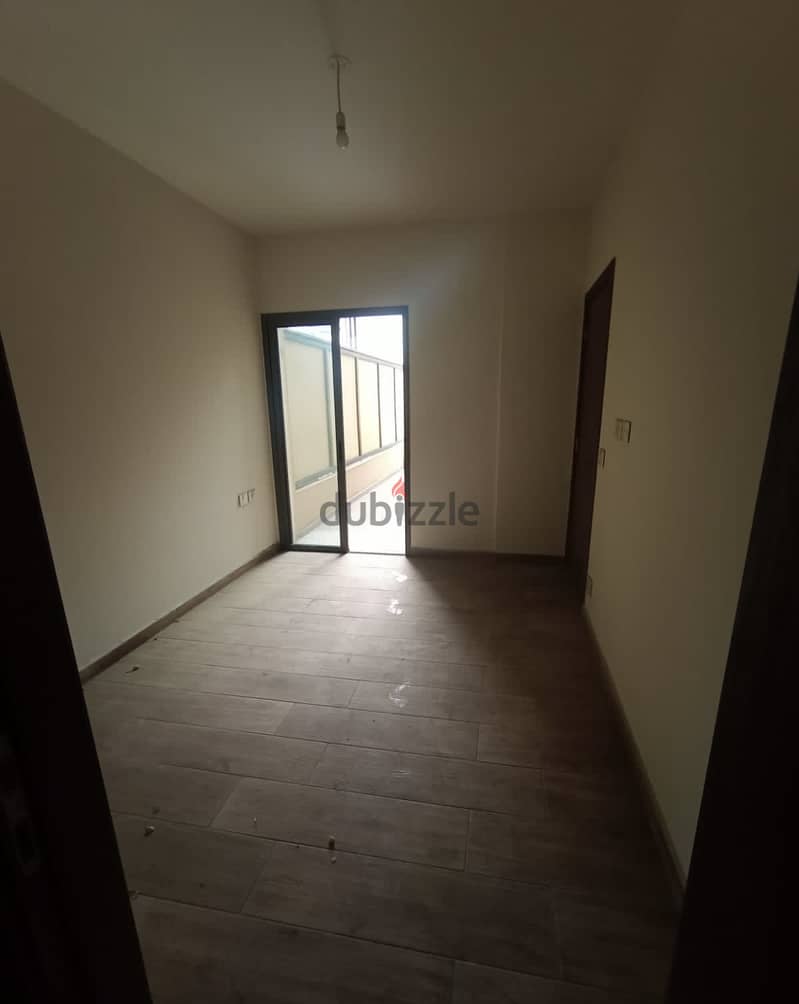 Apartment for sale in Achrafieh شقة للبيع في الاشرفية 3