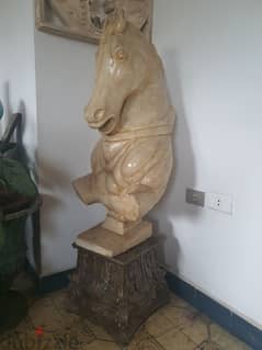 sculpture horse with base