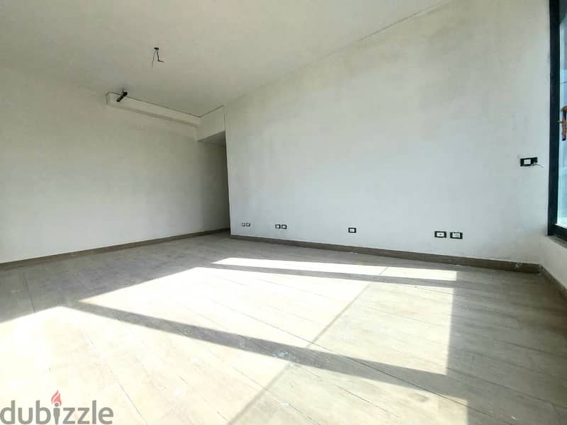 RA24-3229 Apartment for rent in Ain El Mreisseh, 270m, $ 2666 cash 2