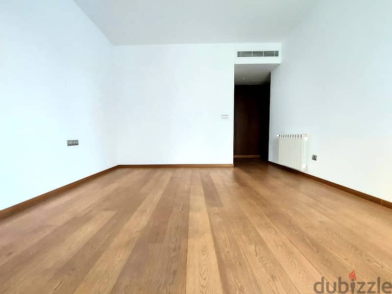 RA24-3232 Apartment in Downtown is for rent, 250m, $ 3500 cash 2