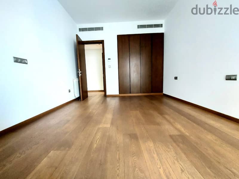 RA24-3232 Apartment in Downtown is for rent, 250m, $ 3500 cash 3