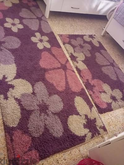 2 carpets