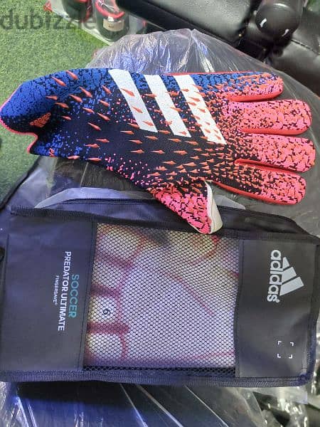 High Quality Football Gloves 8