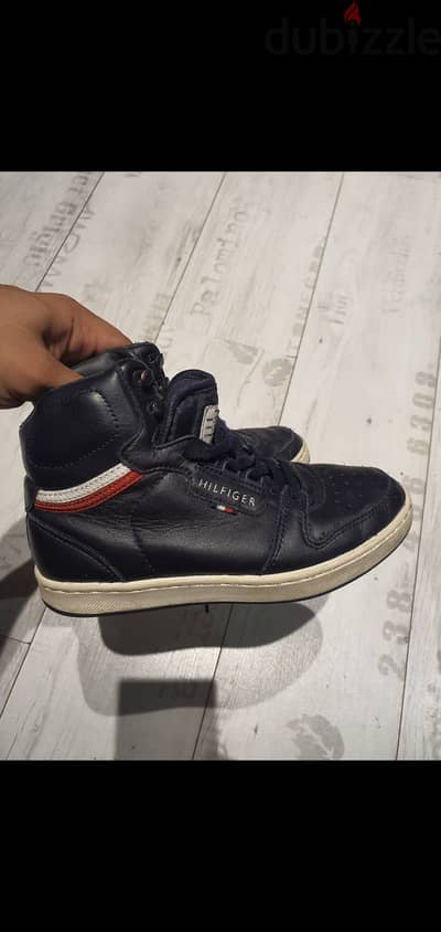 Tommy hilfiger shoes