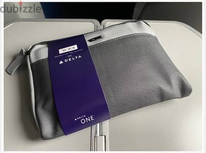 BRAND NEW original TUMI Amenity Bag/Large Wallet or Multi-Use Pouch