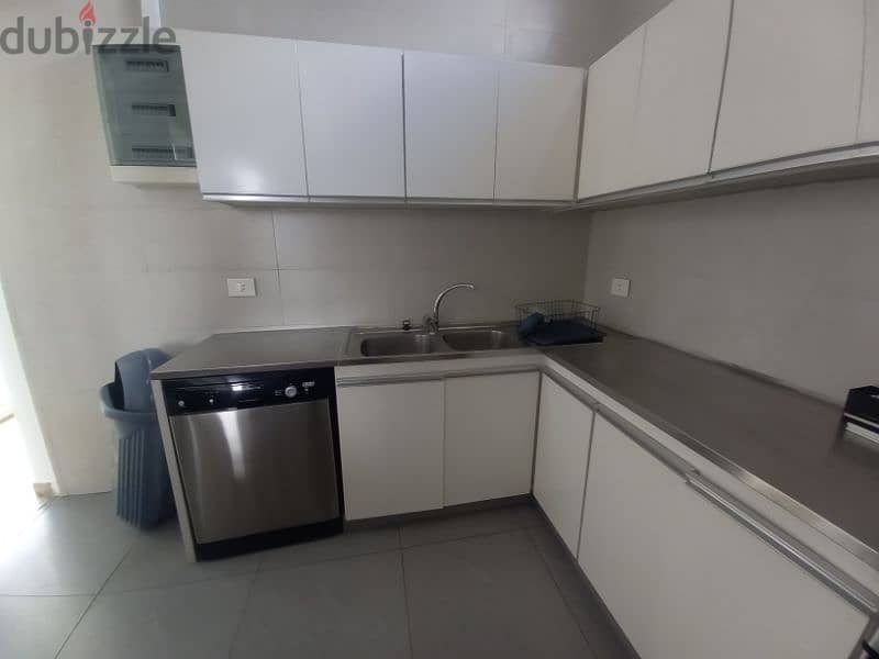 Prime location apartment in Badaro for rent! corporate or residential 6