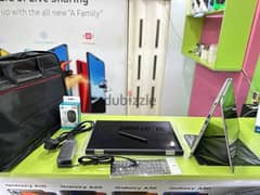 عروضات نار.  Lenovo ThinkPad X1 Yoga - i7 (2 in 1) Laptop 7th Gen