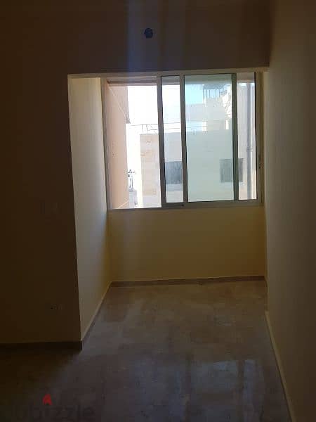 Brand New I 110 SQM apartment in Tallet Khayat. 4