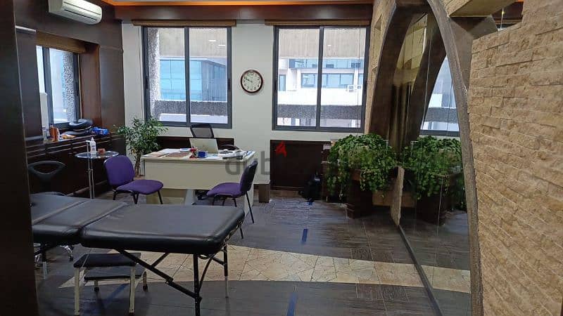 furnished clinic for rent in jdeide عيادة مفروش للايجار في جديدة 5