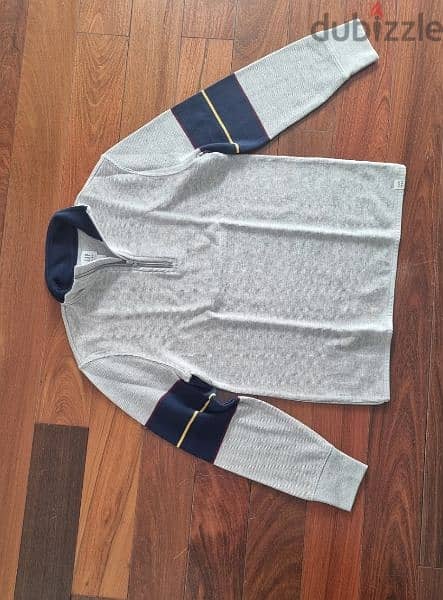 Gab Sweater 1