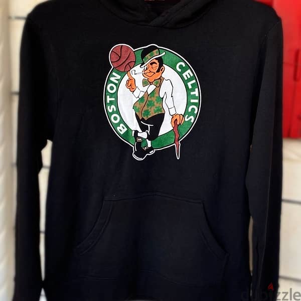 FANATICS x NBA Boston Celtics Hoodie. 1