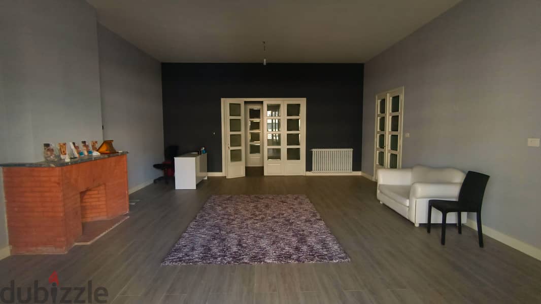 Office in Sin El Fil for Rentمكتب في سن الفيل للايجار 1