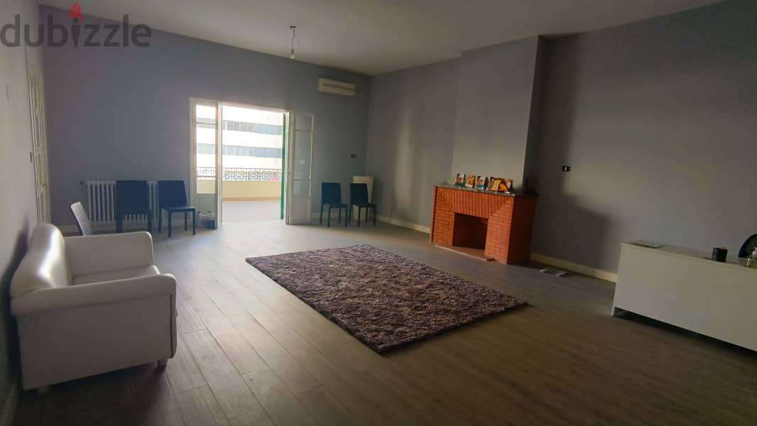 Office in Sin El Fil for Rentمكتب في سن الفيل للايجار 4