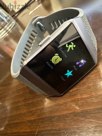 Fitbit Ionic Charcoal smoke gray large