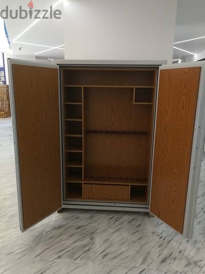 Gun safe or file cabinet