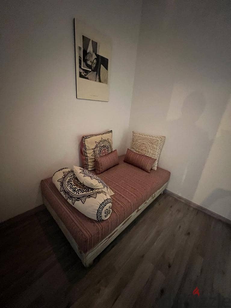 Spacious 4 bedroom apartment -Fully renovated-Prime Location| Gemayzeh 9