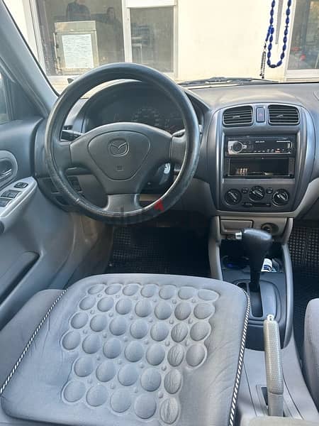 mazda 323 2002 2