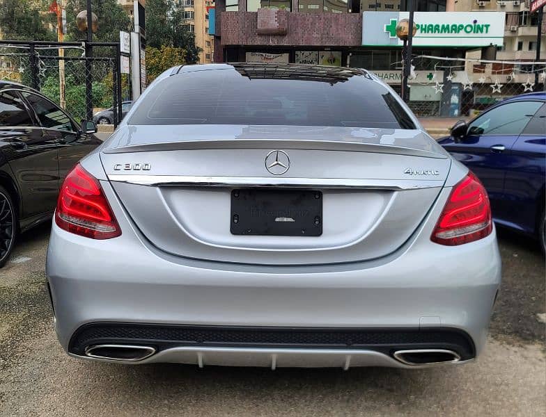 MERCEDES C300 4MATIC AMG PACKAGE 2015 NO ACCIDENT!! 4