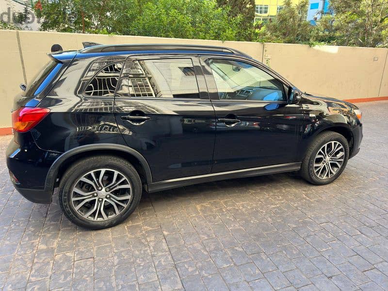 mitsubishi outlander sport 2018 rvr 9