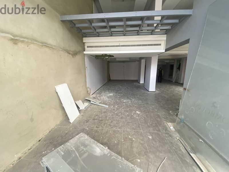 RWB229AH - Duplex Shop for rent in Jbeil 2