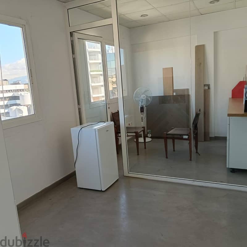 achrafieh office 120 sqm for rent prime location Ref#5990 0