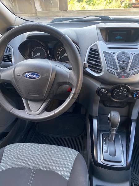 ford ecosport 2015 company source no accident one owner(Doctor ) 6